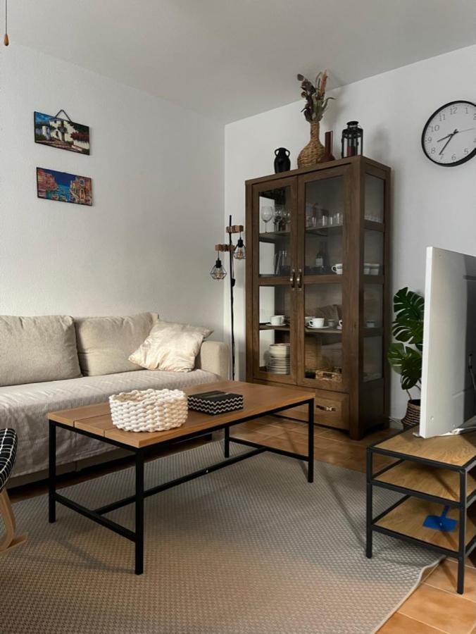 Casa Benita Apartment Торевиеха Екстериор снимка